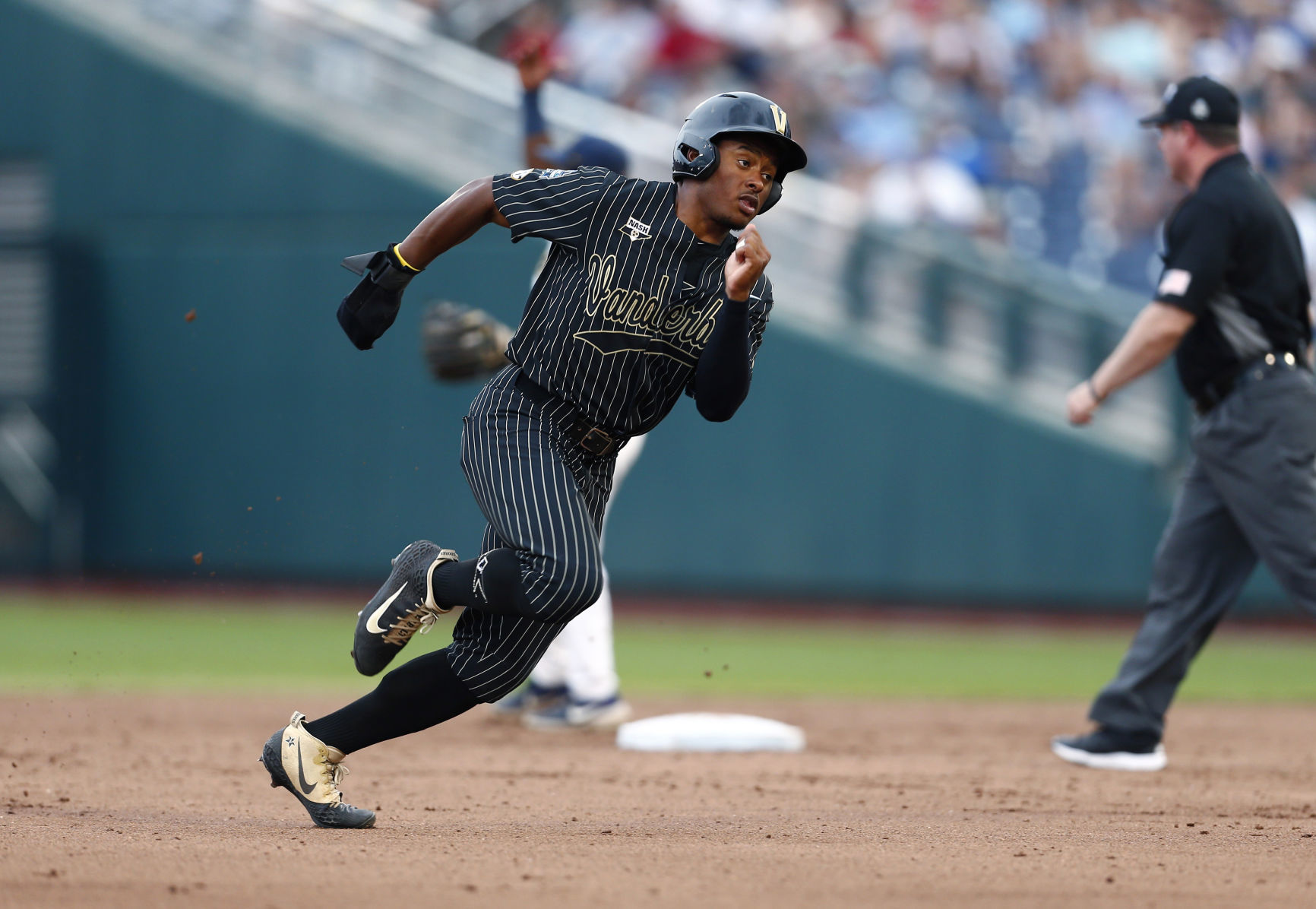 CWS Finals Baseball